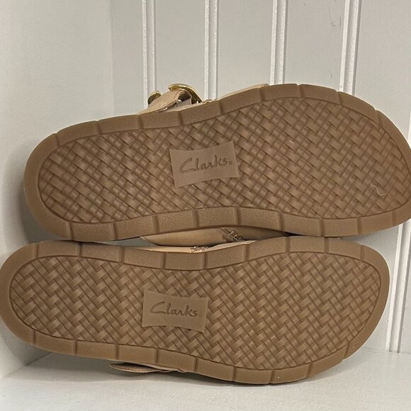 Clarks Reileigh Park Cork Slip-On Thong Sandals in Beige Nubuck Size 8.5 - Picture 2 of 6